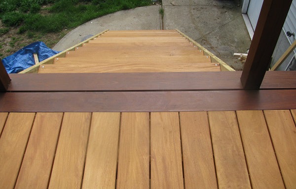 best size wood for decking frame